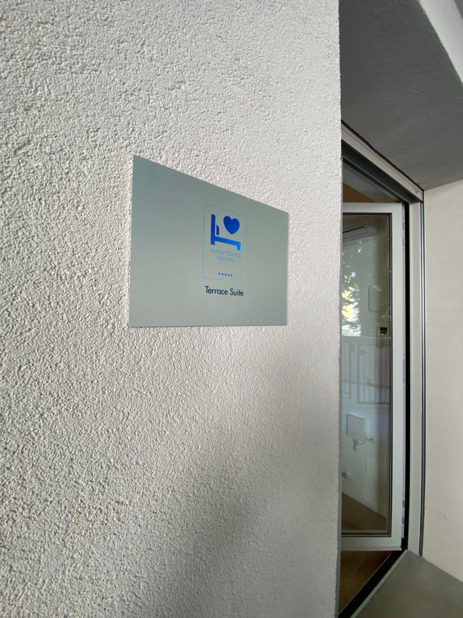 Avantgard Rooms Terrace Suite Bolonia Exterior foto
